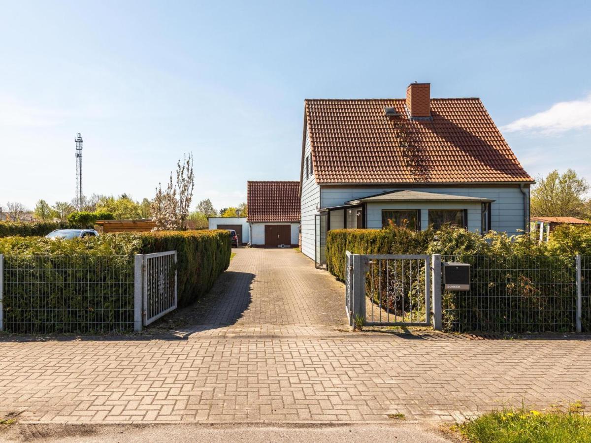 Ferienwohnung Cosy Flat In Niepars With Garden Exterior foto